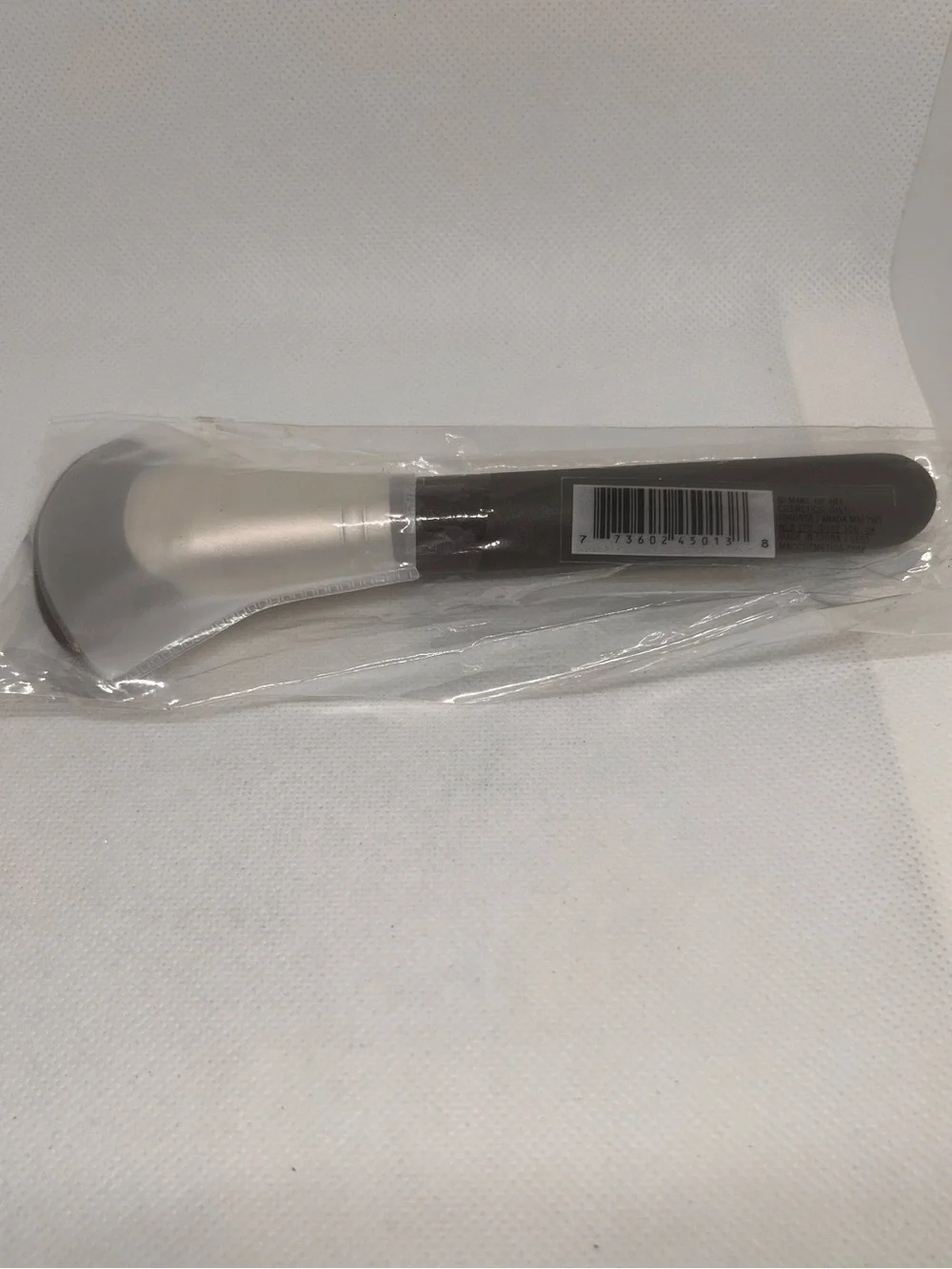 MAC 141S Synthetic Face Fan Bush